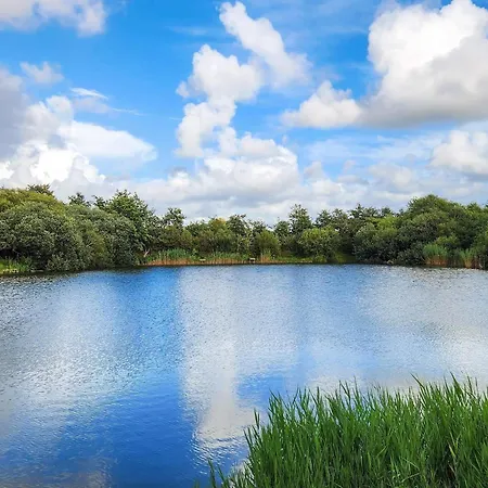 4 Person In Tonder-by Traum *